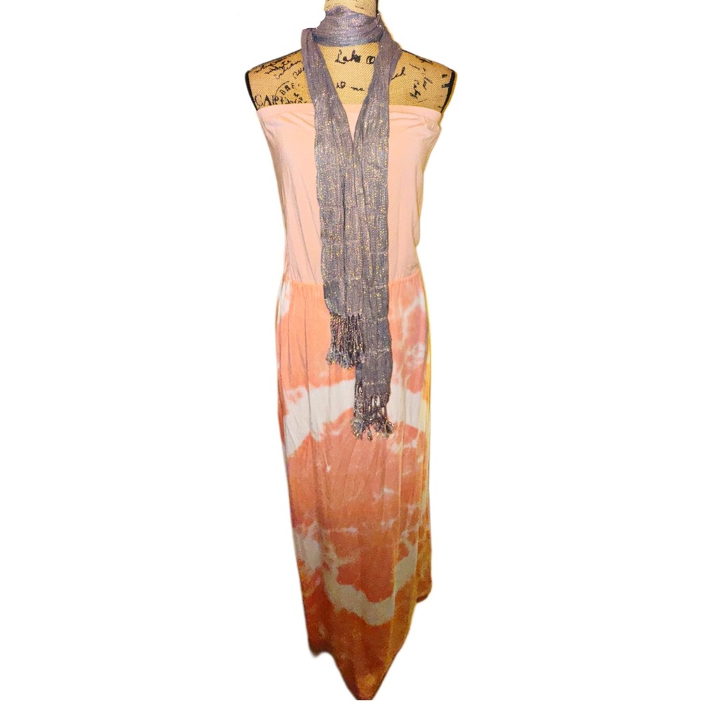 Gianni Bini Peach Off Shoulder Coral and White Tie Dye Maxi Dress
